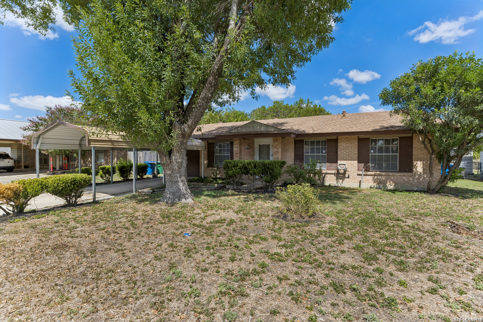 5143 Village Row San Antonio TX 78218