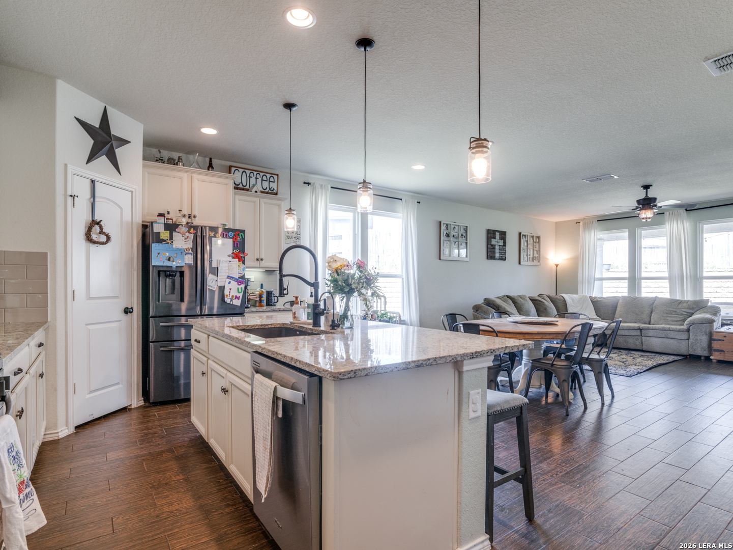 6623 Bowie Cove Schertz TX 78108