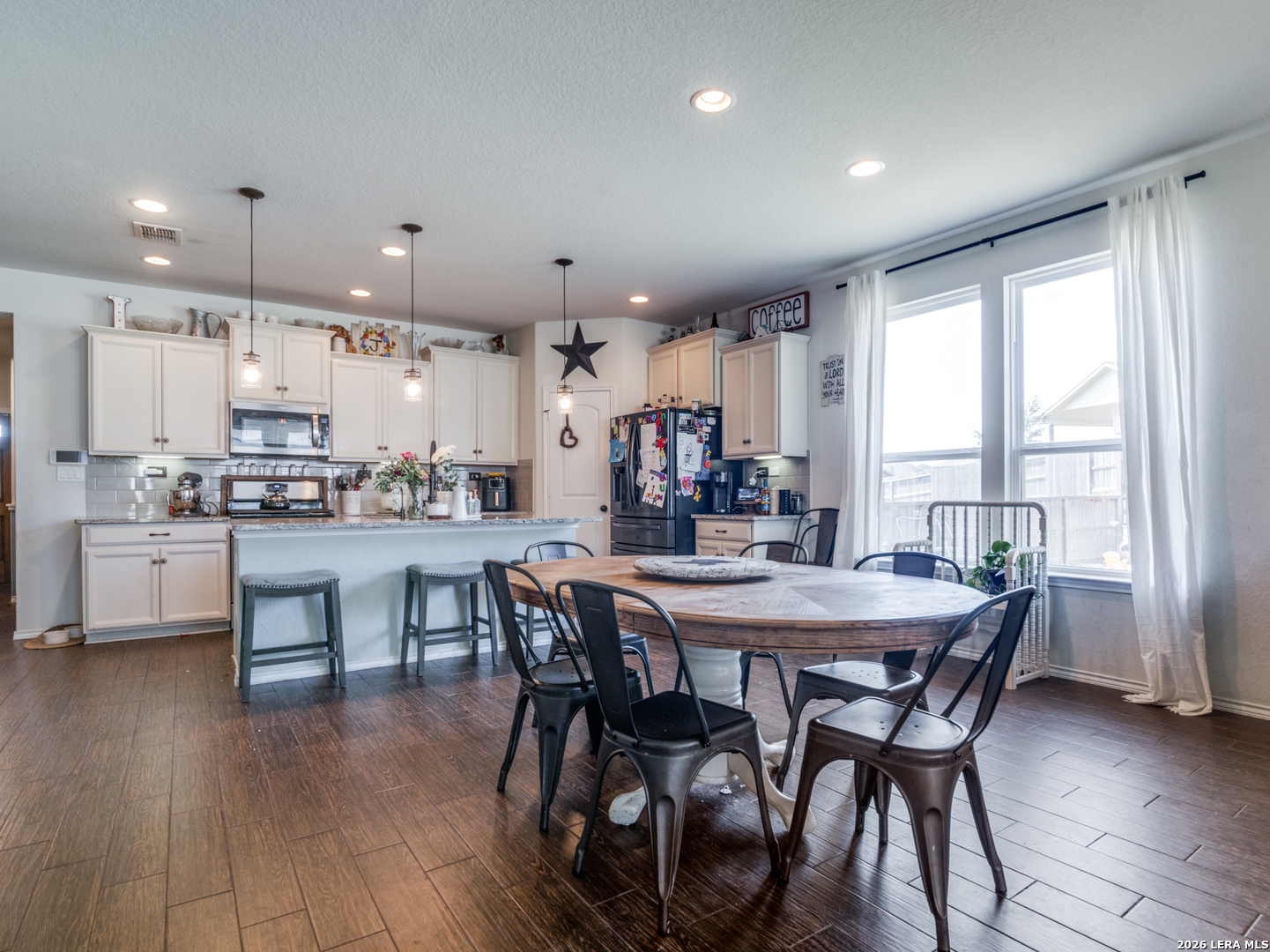 6623 Bowie Cove Schertz TX 78108