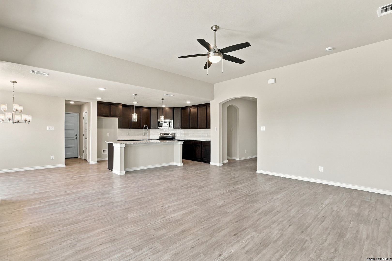 70 Log Cabin Way Poteet TX 78065