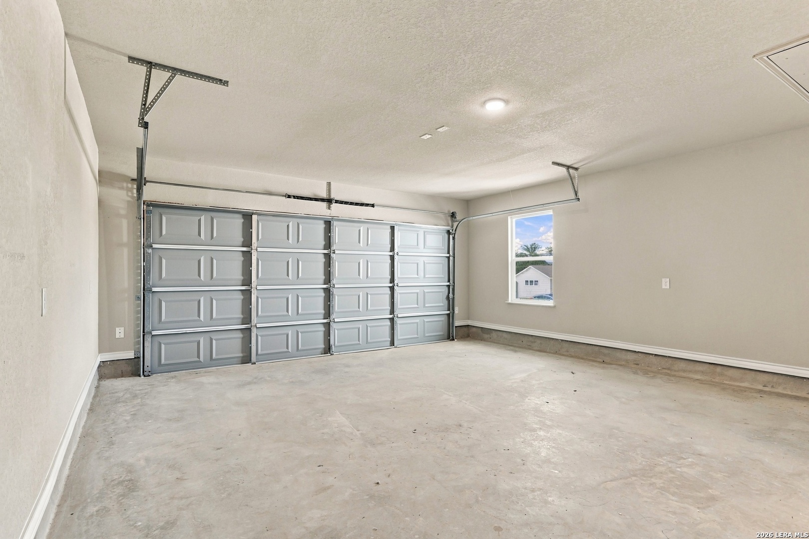 70 Log Cabin Way Poteet TX 78065