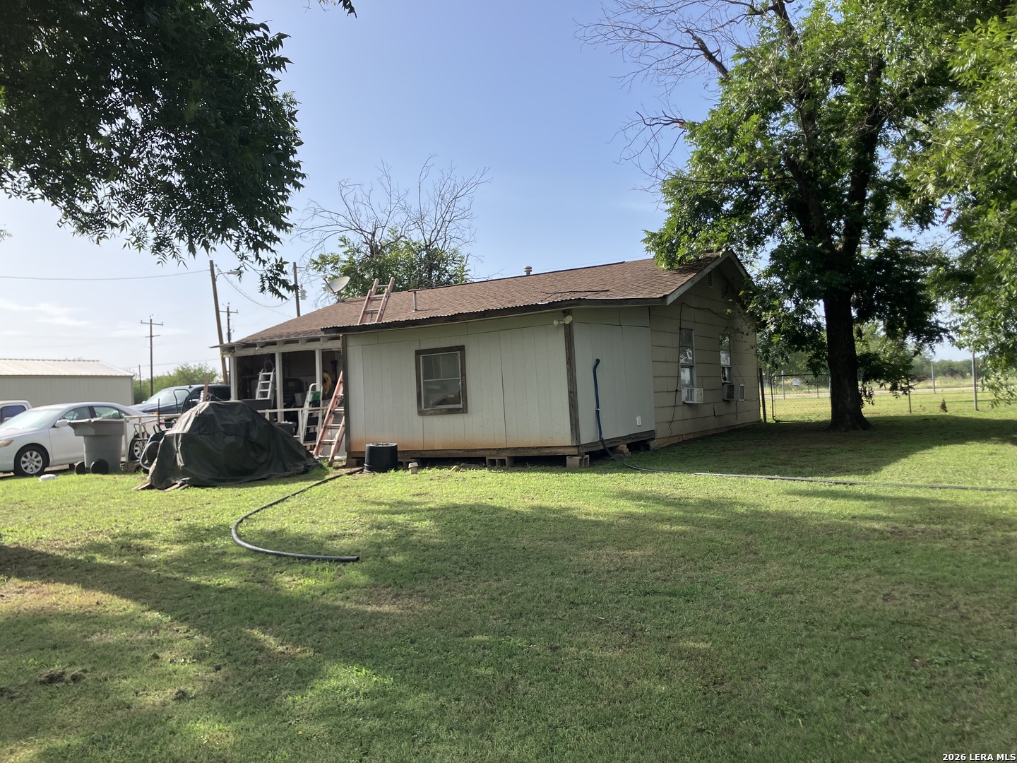 273 County Road 743 Yancey TX 78886