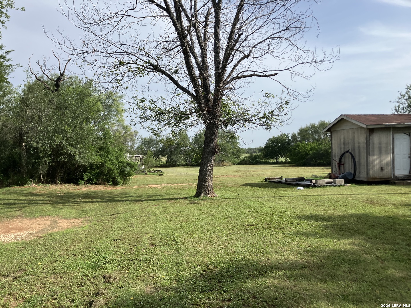 273 County Road 743 Yancey TX 78886