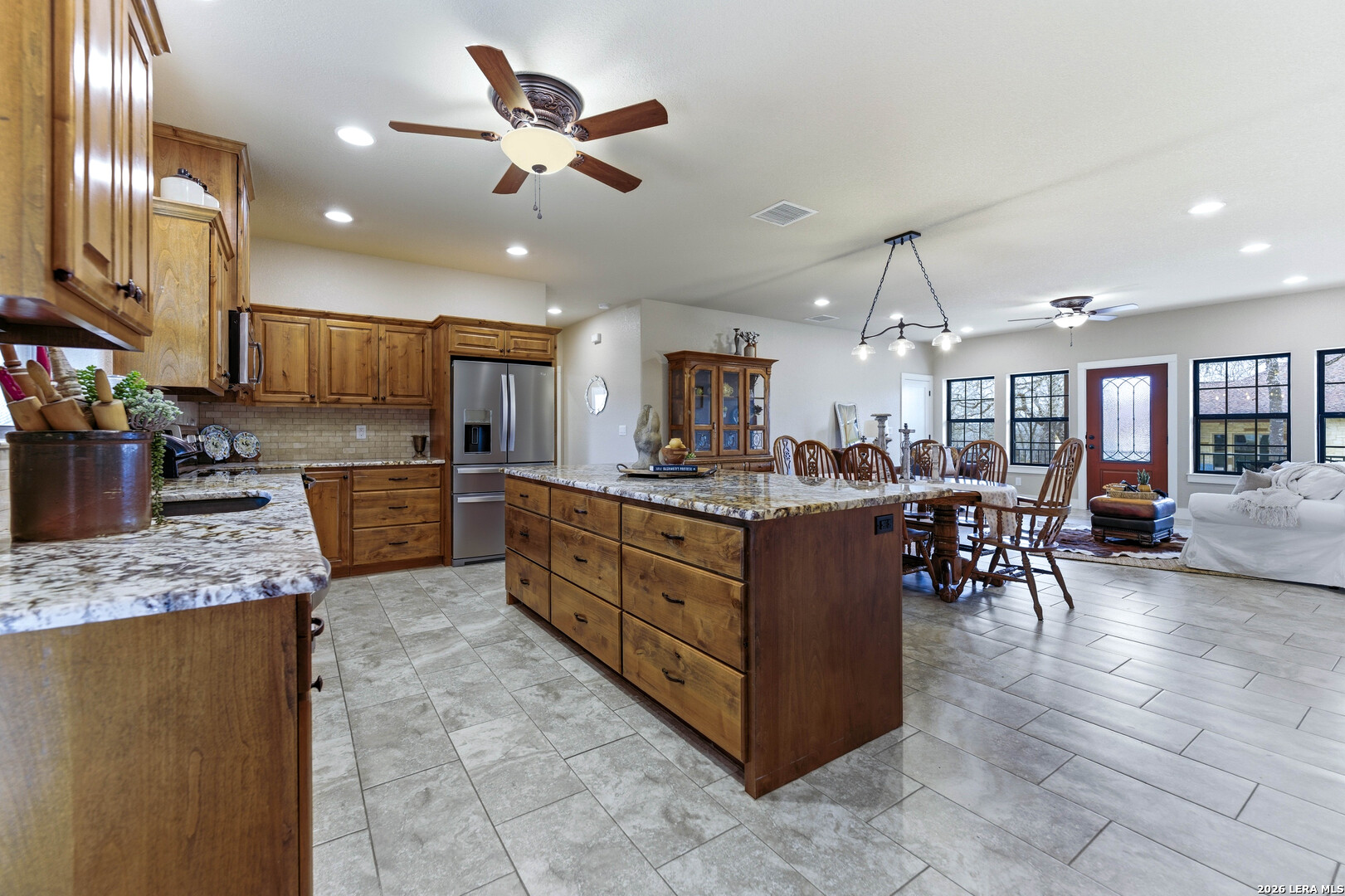 203 Champions Boulevard ( Two Homes ) La Vernia TX 78121