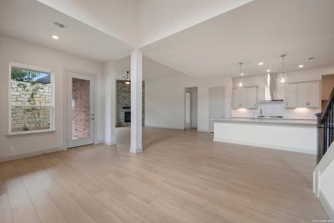 10027 Grandview Road Boerne TX 78006