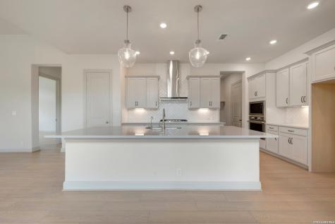 10027 Grandview Road Boerne TX 78006