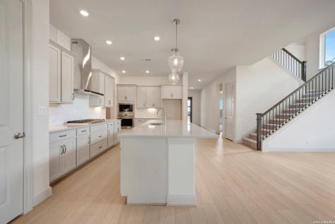 10027 Grandview Road Boerne TX 78006