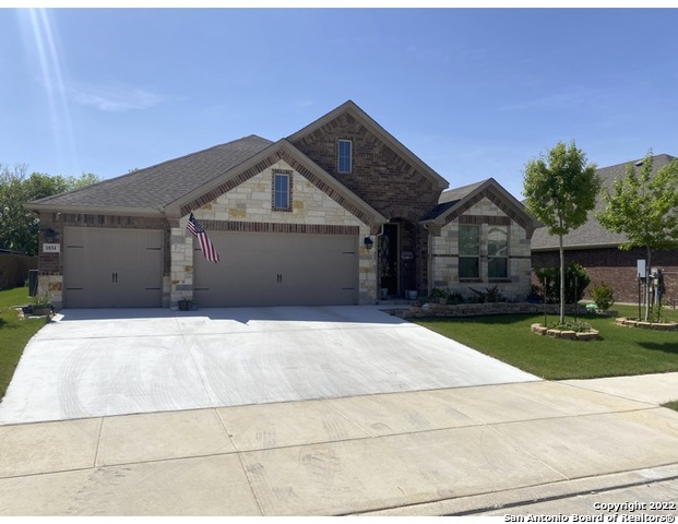 1034 Daylan Heights Schertz TX 78154