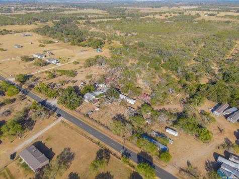 21190 Ernst Somerset TX 78069