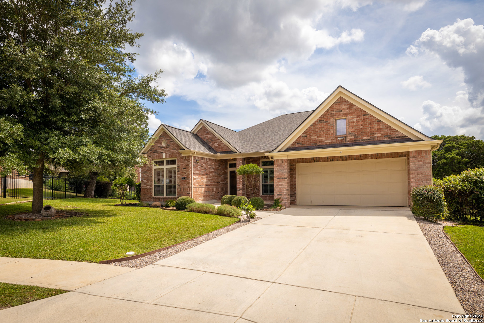 307 Oak Cove New Braunfels TX 78132