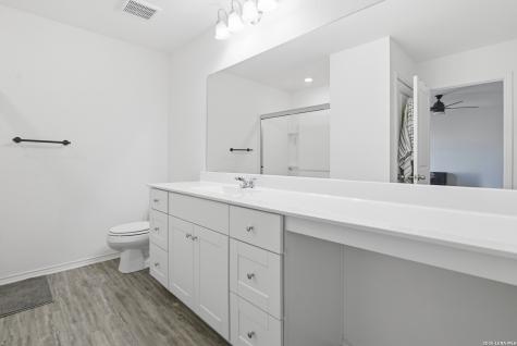 5122 Jovian San Antonio TX 78245