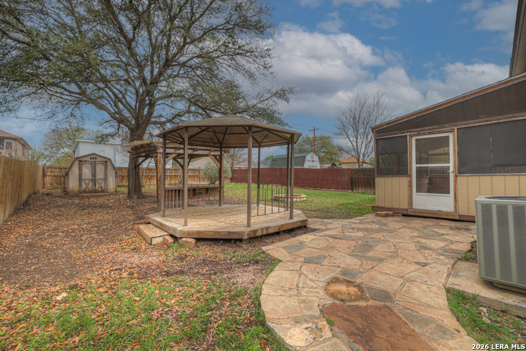 465 Twin Point Schertz TX 78154