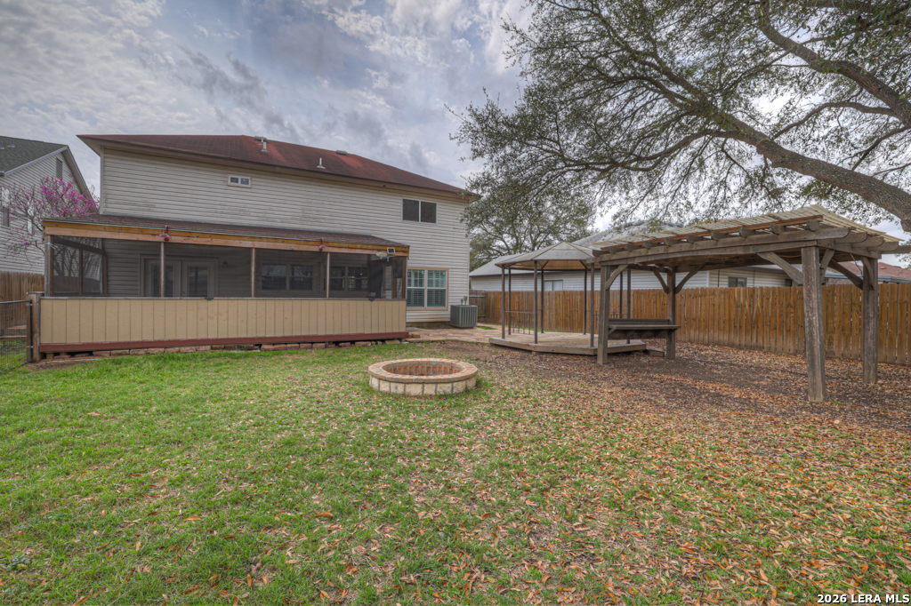 465 Twin Point Schertz TX 78154