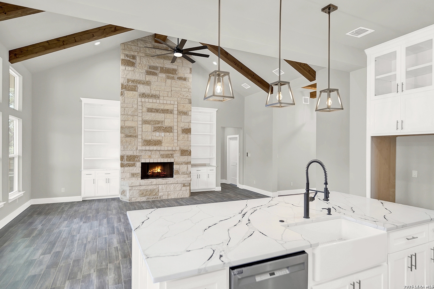 100 Hondo Ridge La Vernia TX 78121