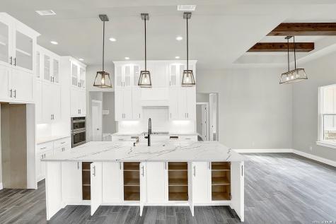 100 Hondo Ridge La Vernia TX 78121
