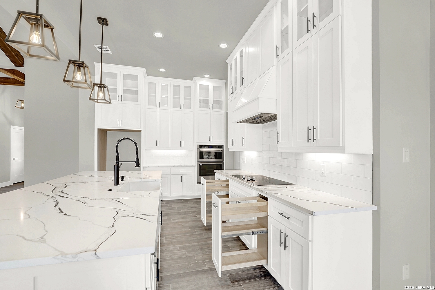100 Hondo Ridge La Vernia TX 78121