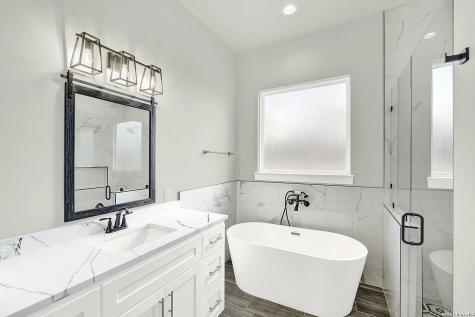 100 Hondo Ridge La Vernia TX 78121