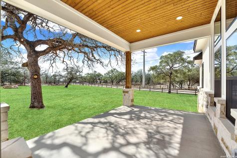 100 Hondo Ridge La Vernia TX 78121