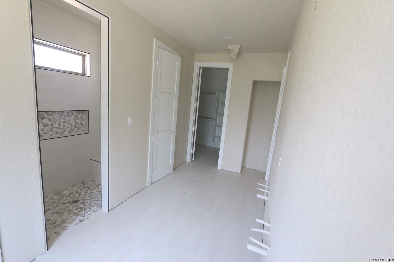 1114 Hummingbird Lane Adkins TX 78101