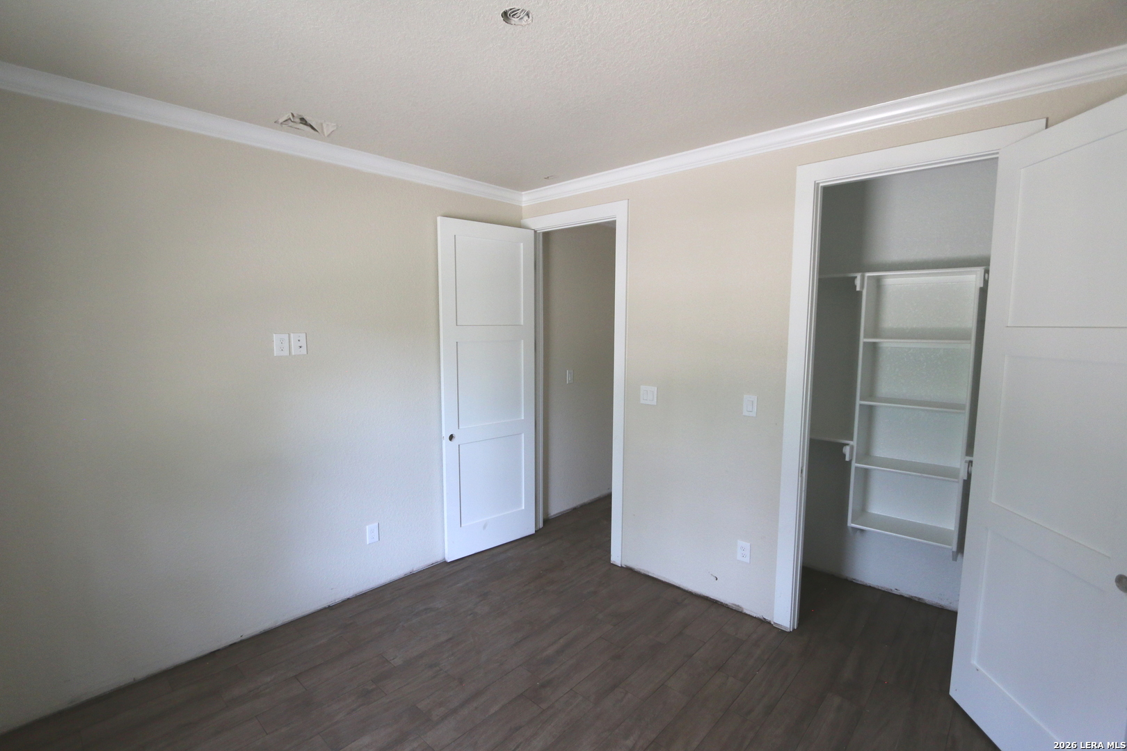 1114 Hummingbird Lane Adkins TX 78101