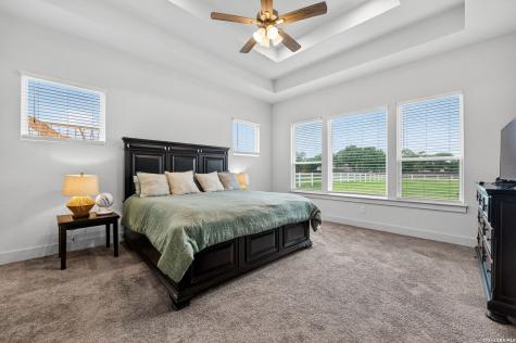 160 Pradera Ridge Floresville TX 78114