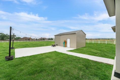 160 Pradera Ridge Floresville TX 78114
