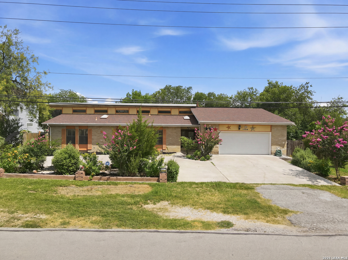 10914 Link San Antonio TX 78213