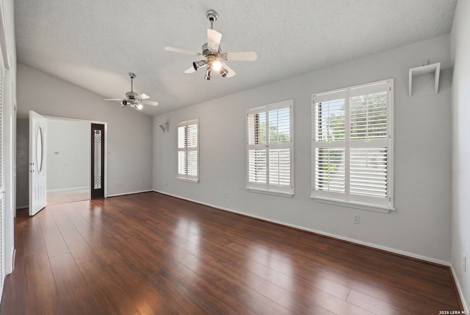 10914 Link San Antonio TX 78213