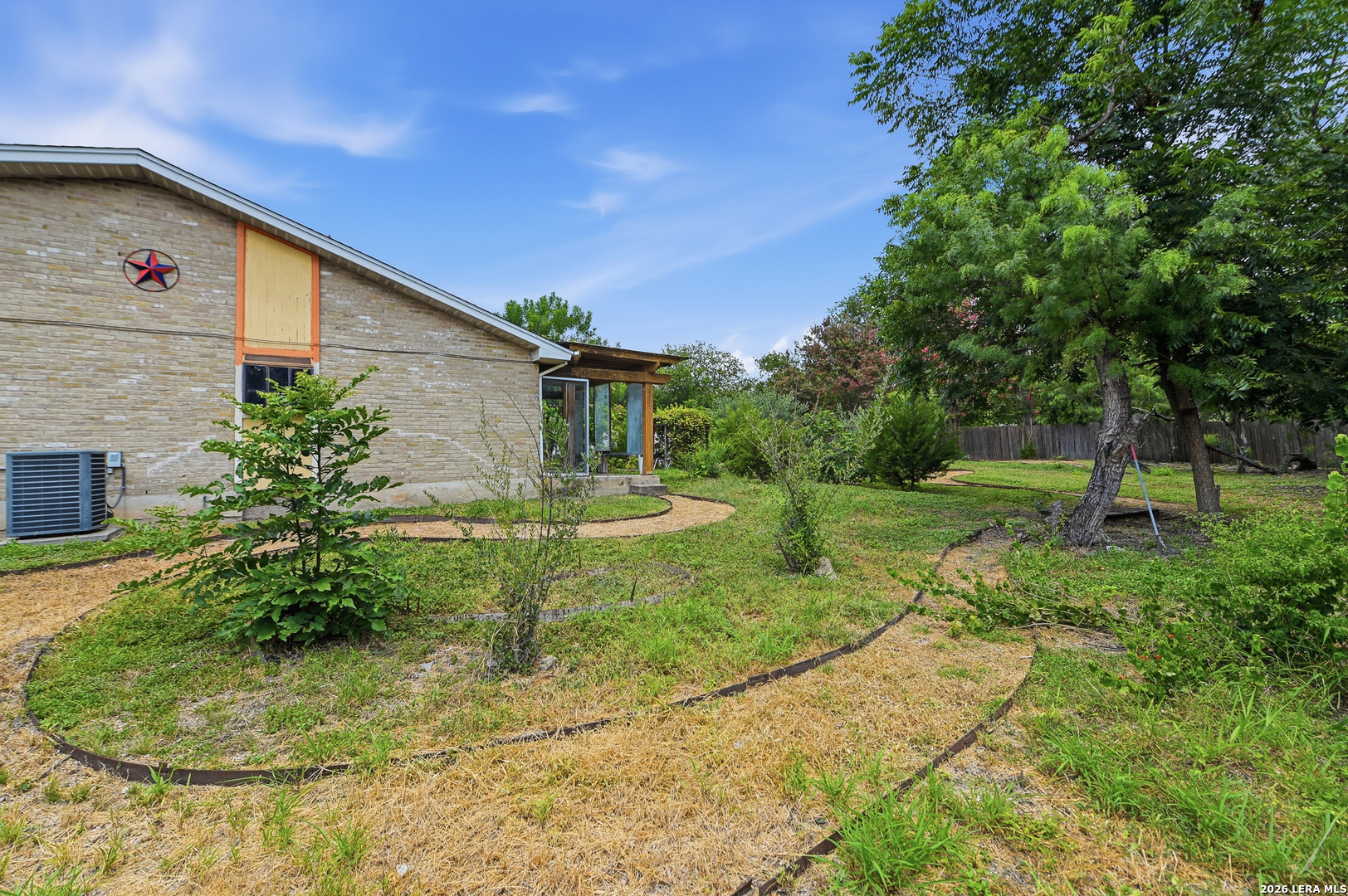 10914 Link San Antonio TX 78213