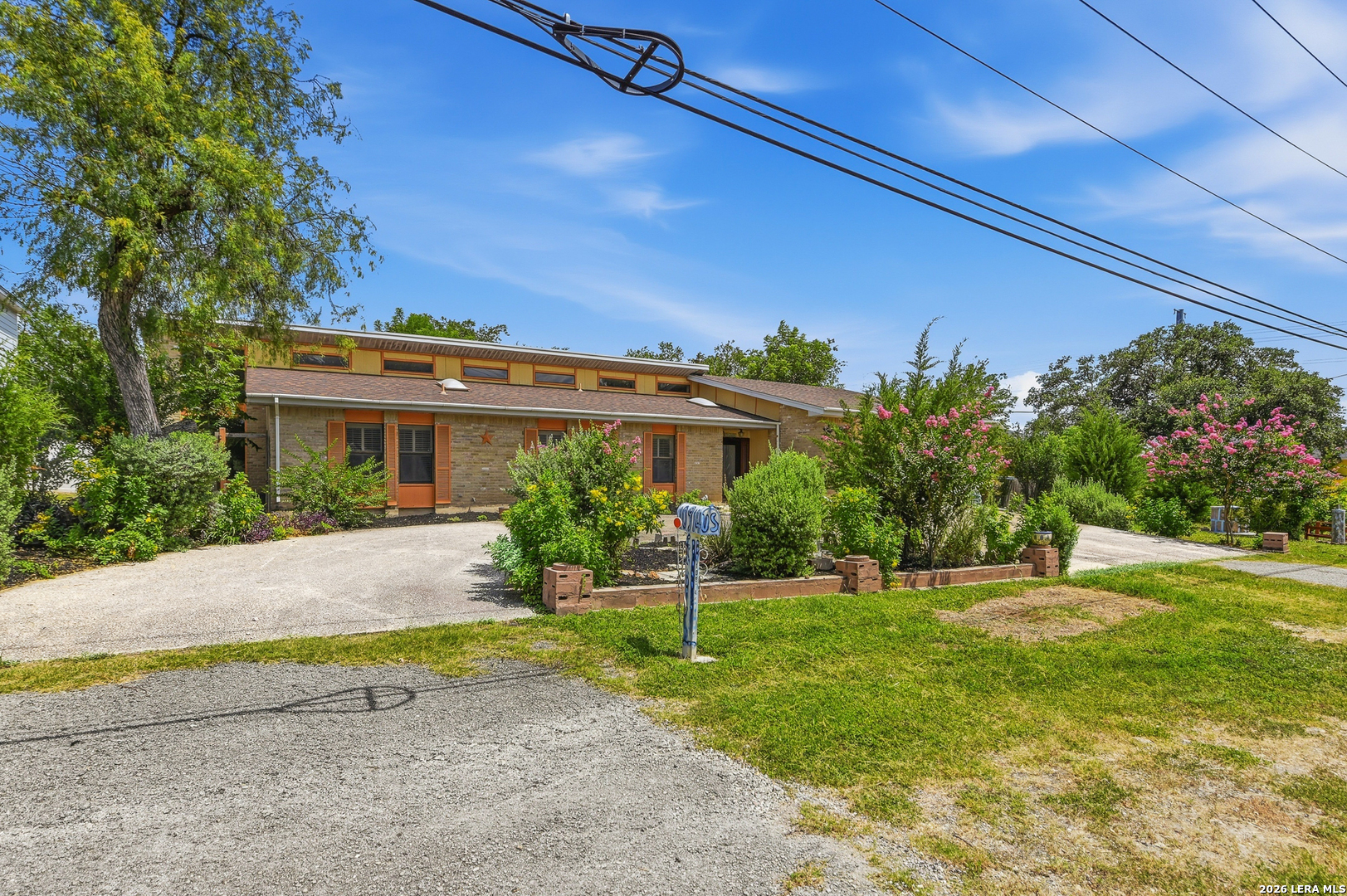 10914 Link San Antonio TX 78213