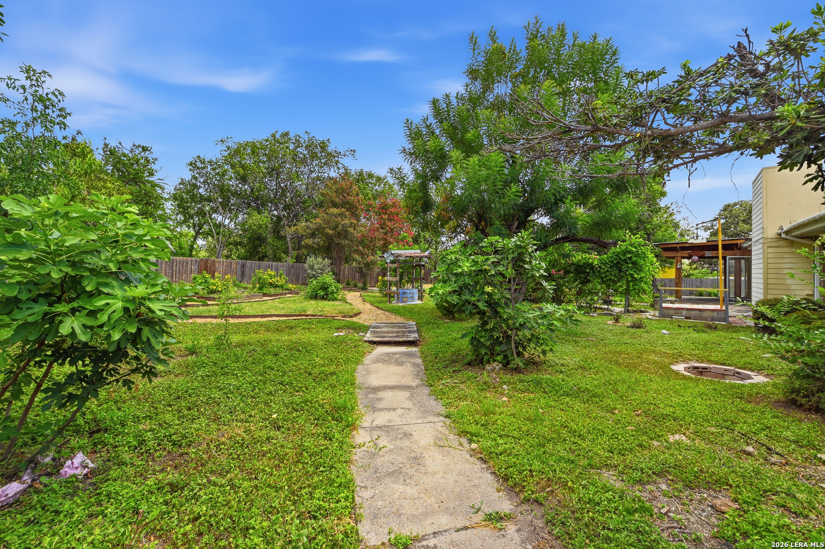 10914 Link San Antonio TX 78213