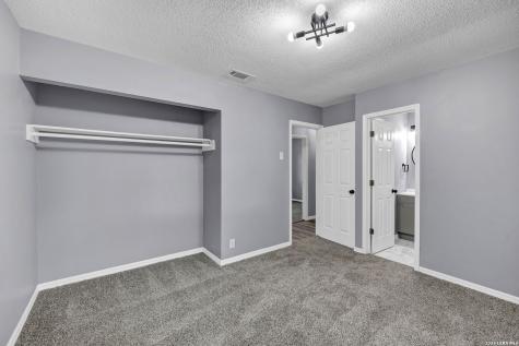 137 Stapleton Street San Antonio TX 78227
