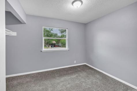 137 Stapleton Street San Antonio TX 78227