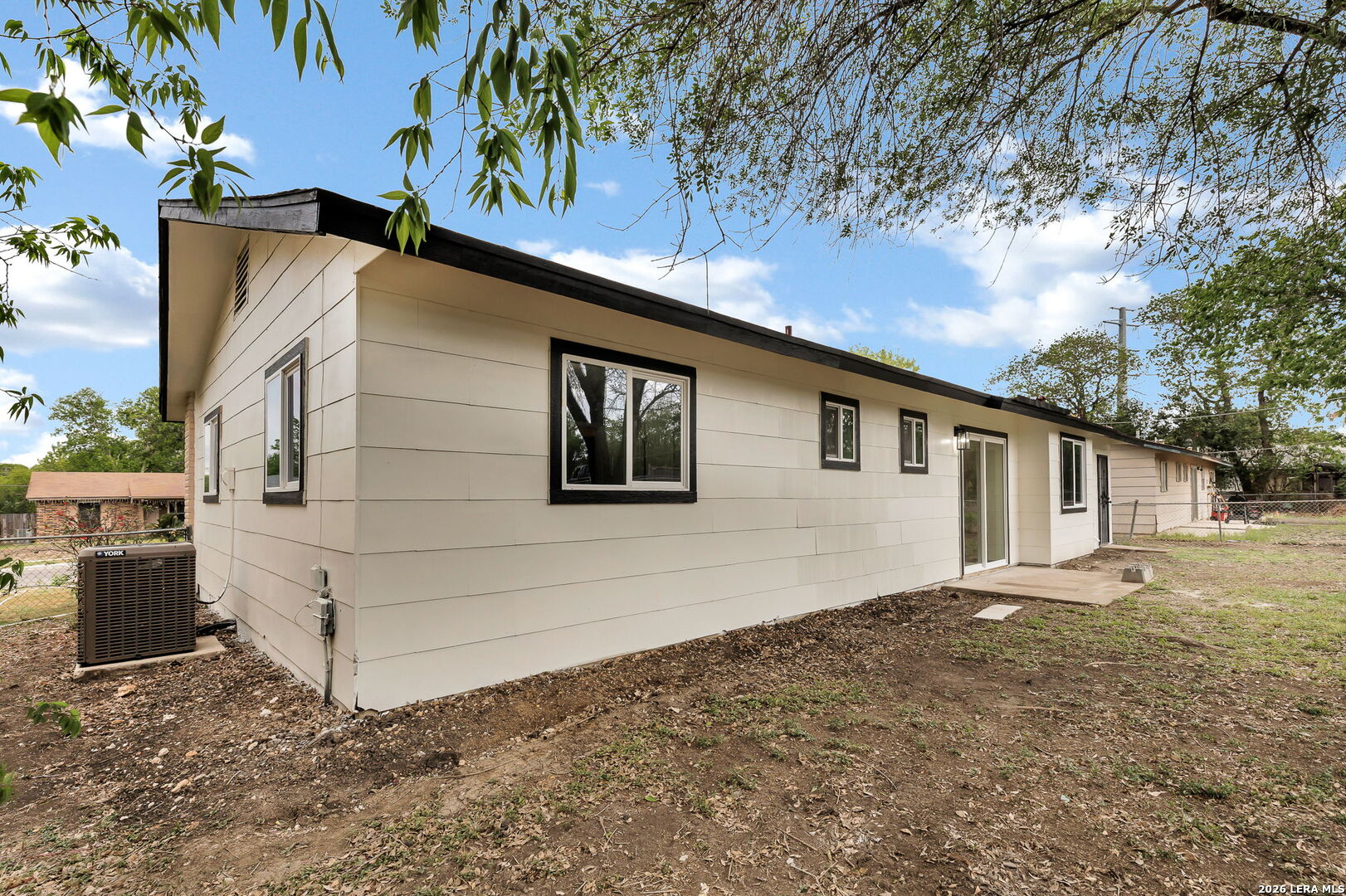 137 Stapleton Street San Antonio TX 78227