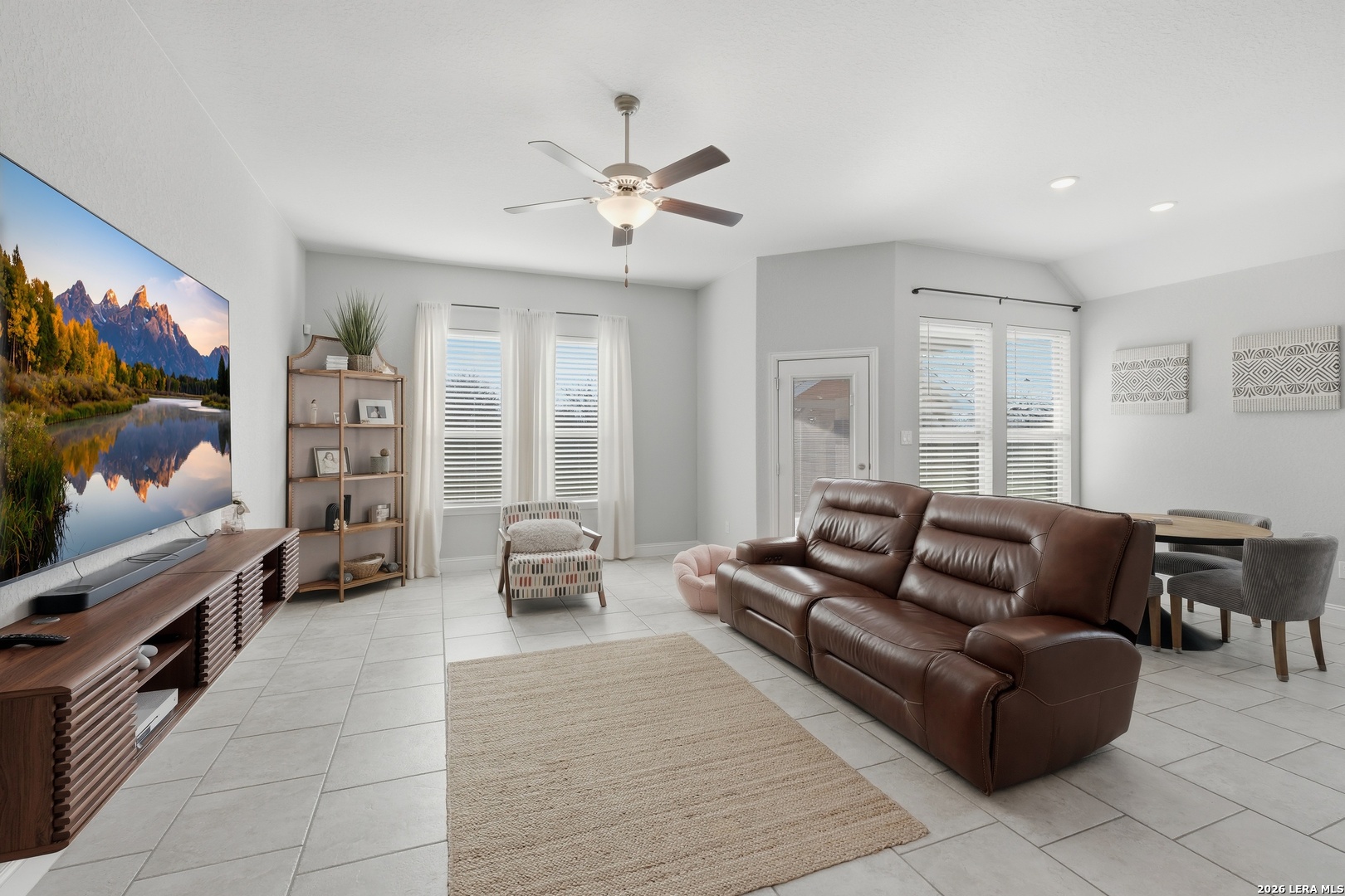 3835 Brazos Bend San Antonio TX 78245