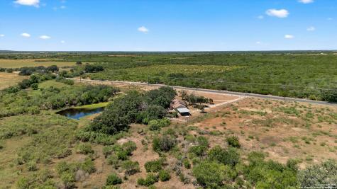 281 County Road 265 Hondo TX 78861
