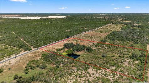281 County Road 265 Hondo TX 78861