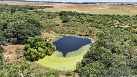 281 County Road 265 Hondo TX 78861