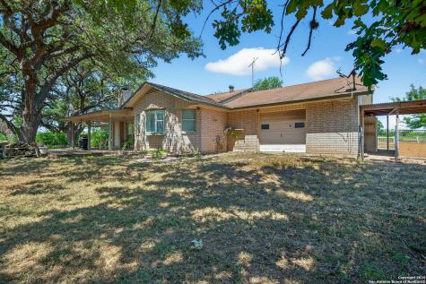 281 County Road 265 Hondo TX 78861
