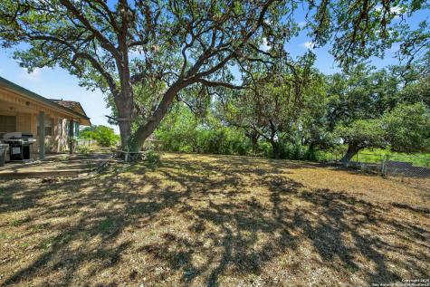 281 County Road 265 Hondo TX 78861
