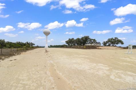1838 Paradise Parkway Canyon Lake TX 78133