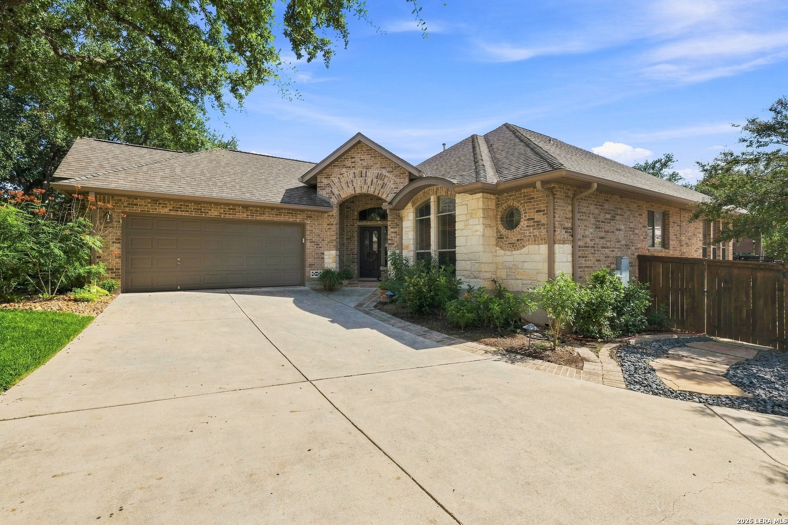27 Great Wood Hollywood Park TX 78232