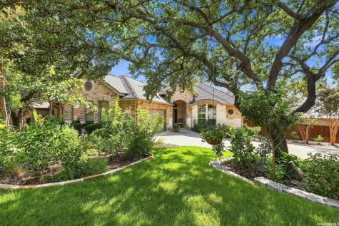 27 Great Wood Hollywood Park TX 78232