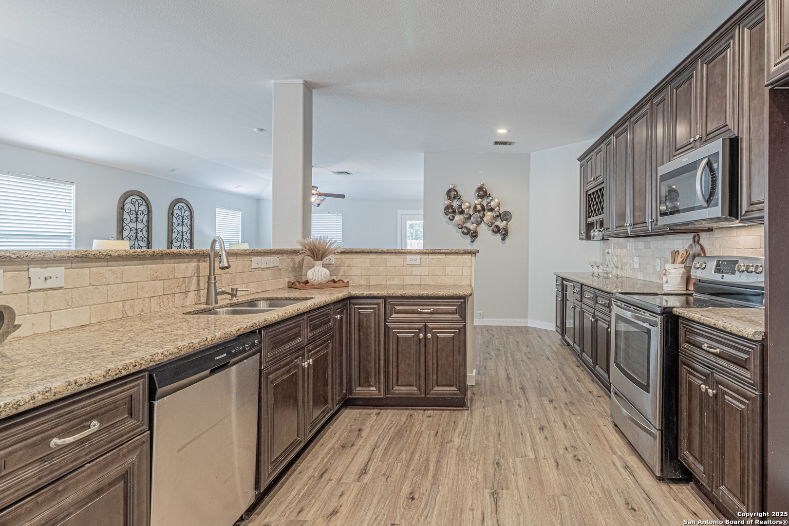 5200 Columbia Cibolo TX 78108
