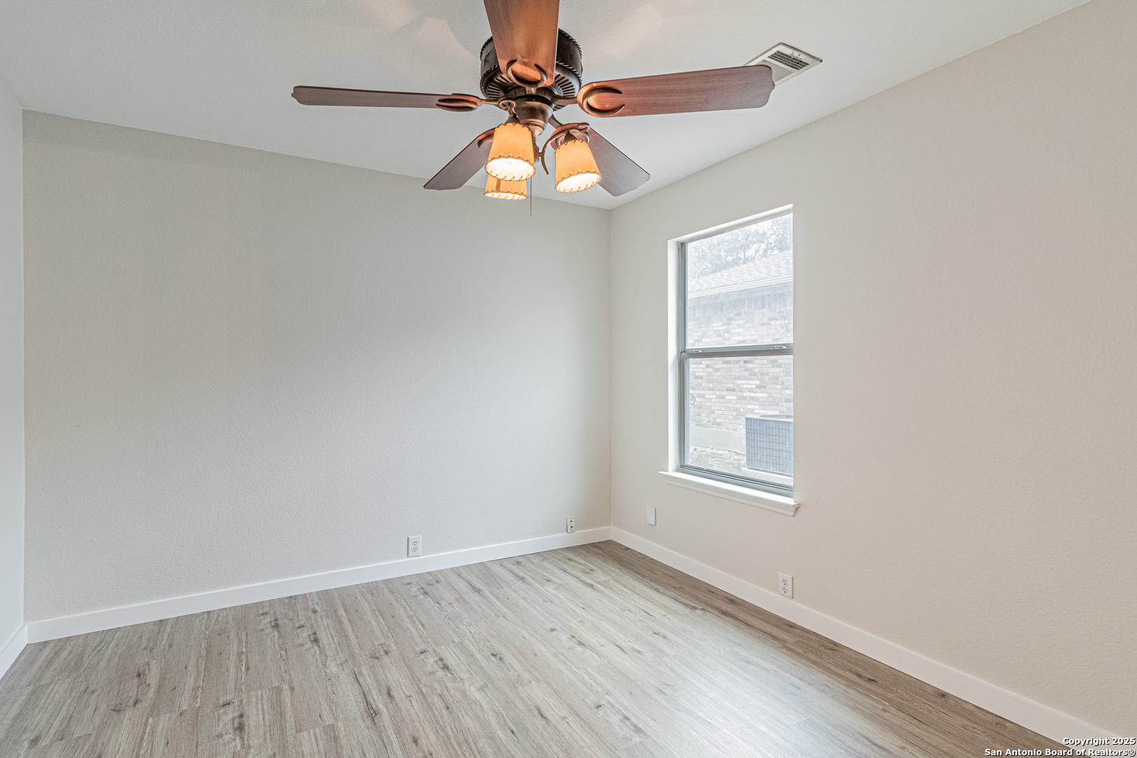 5200 Columbia Cibolo TX 78108