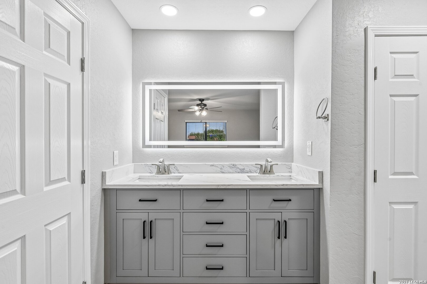 2134 Cedar Run San Antonio TX 78245