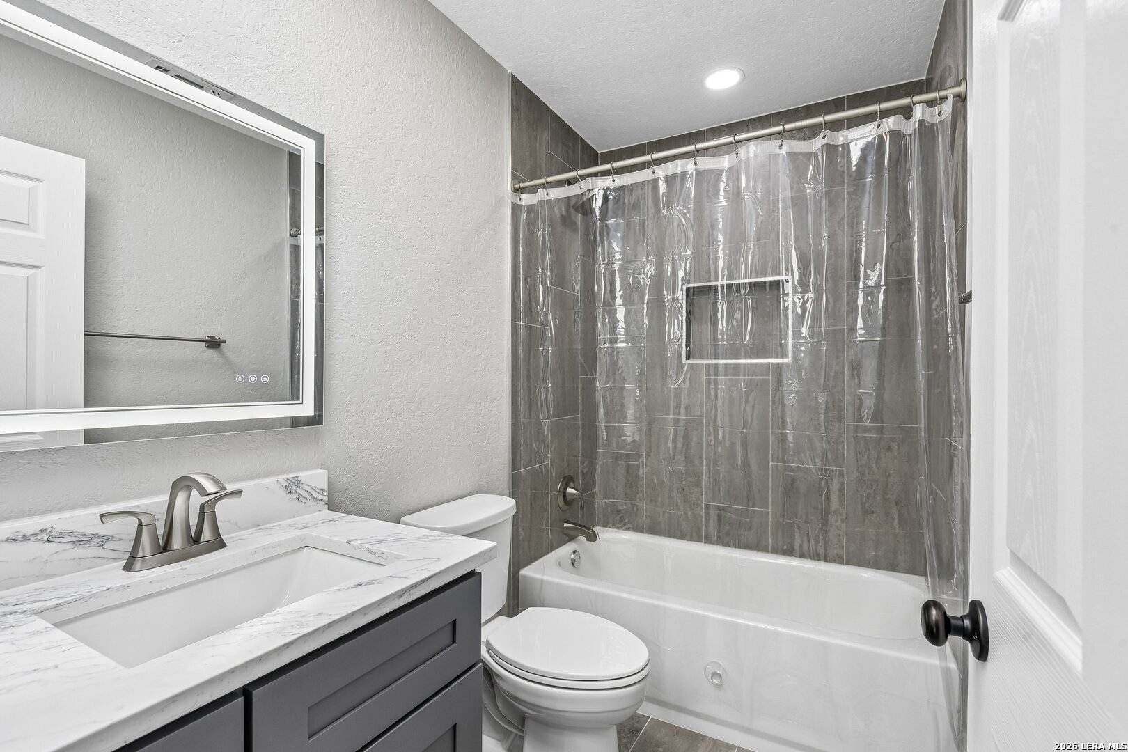 2134 Cedar Run San Antonio TX 78245