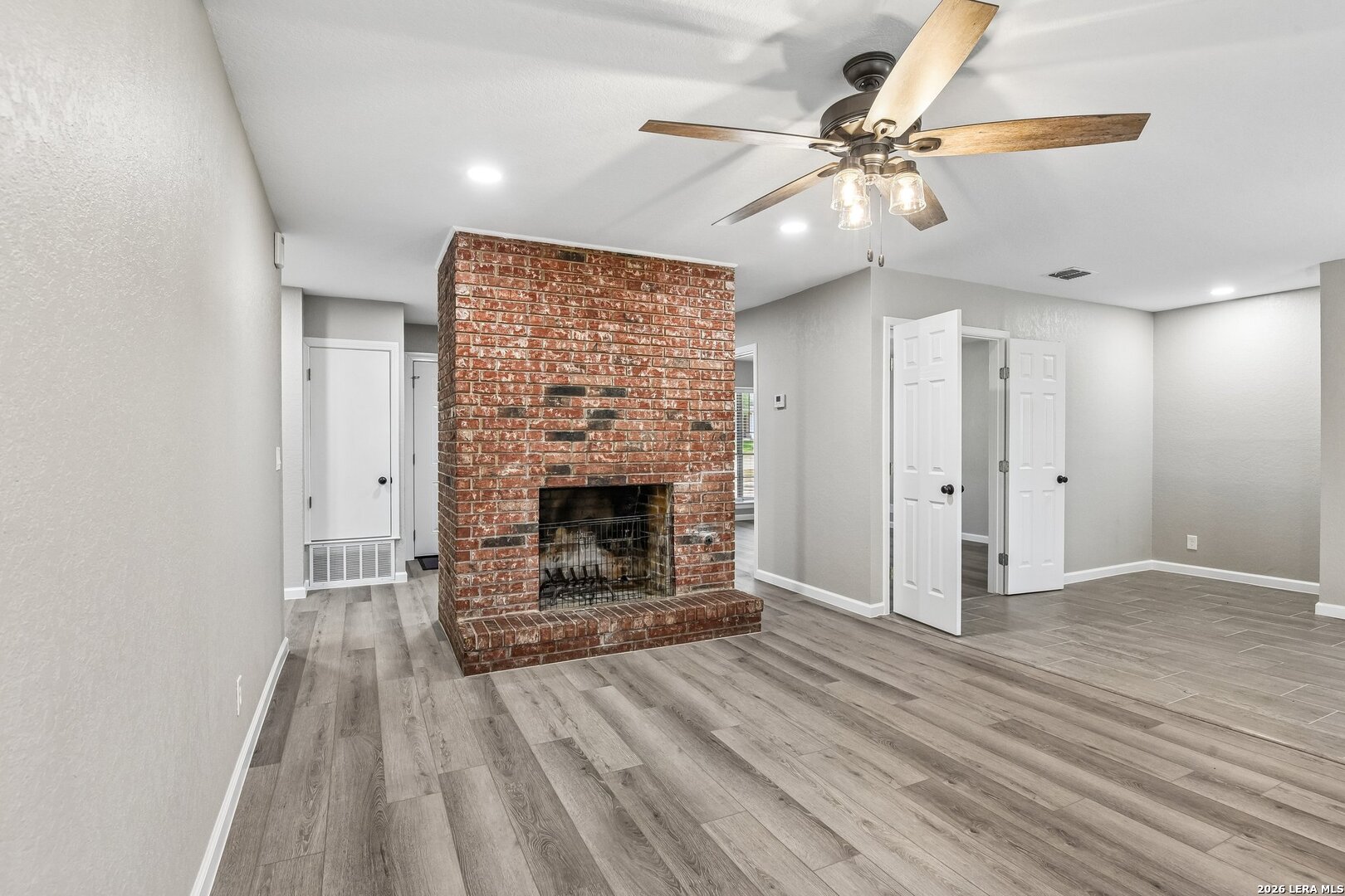 2134 Cedar Run San Antonio TX 78245