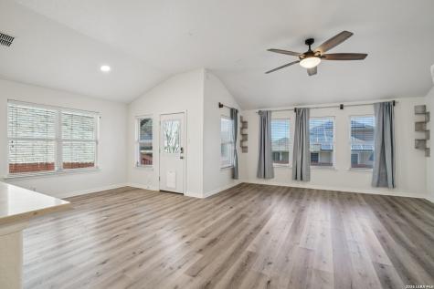 450 Turnberry Cibolo TX 78108