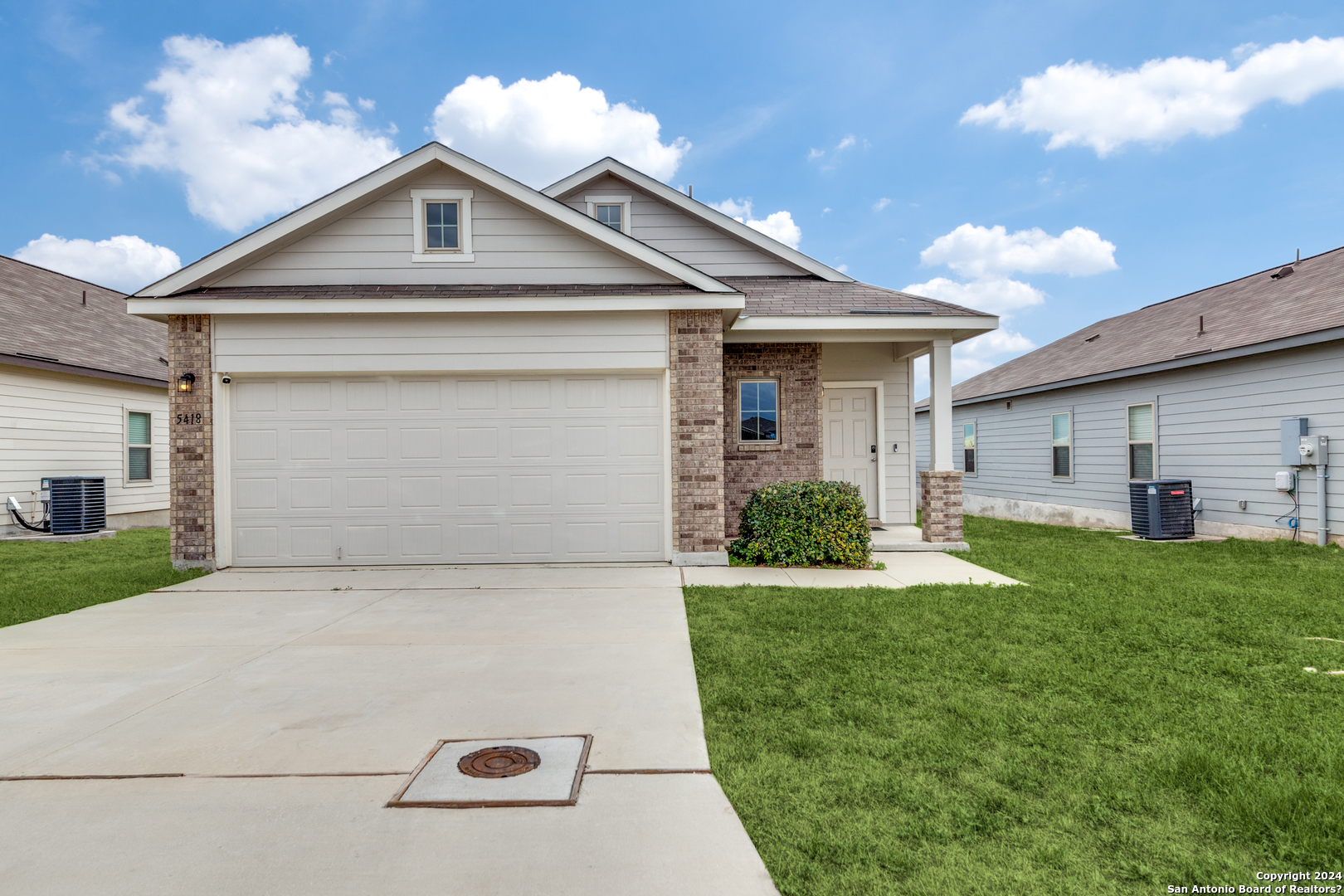 5418 Cicada Circle Converse TX 78109